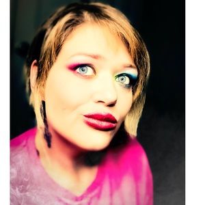 Meet your Posher, Jeri